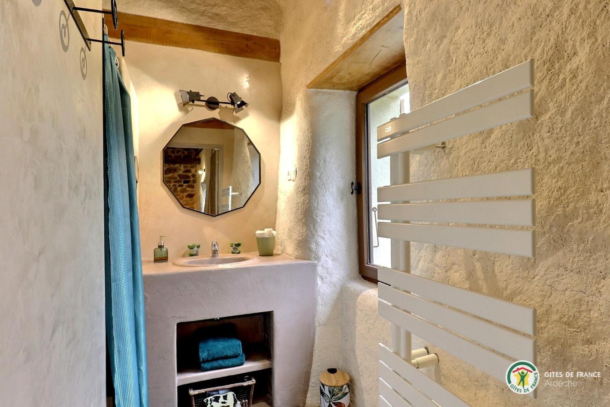 Le Cocon Du Vivarais Rochepaule Room photo