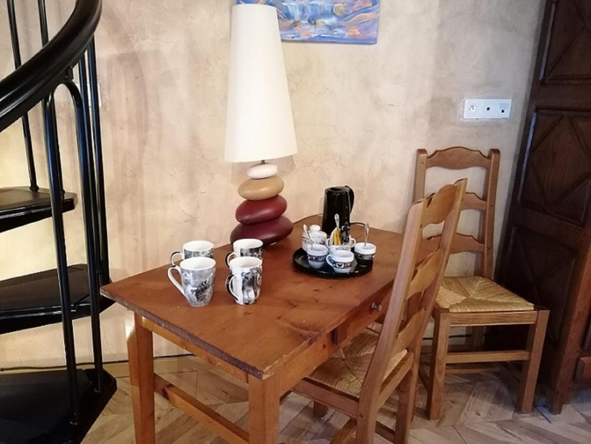 Le Cocon Du Vivarais Rochepaule Room photo
