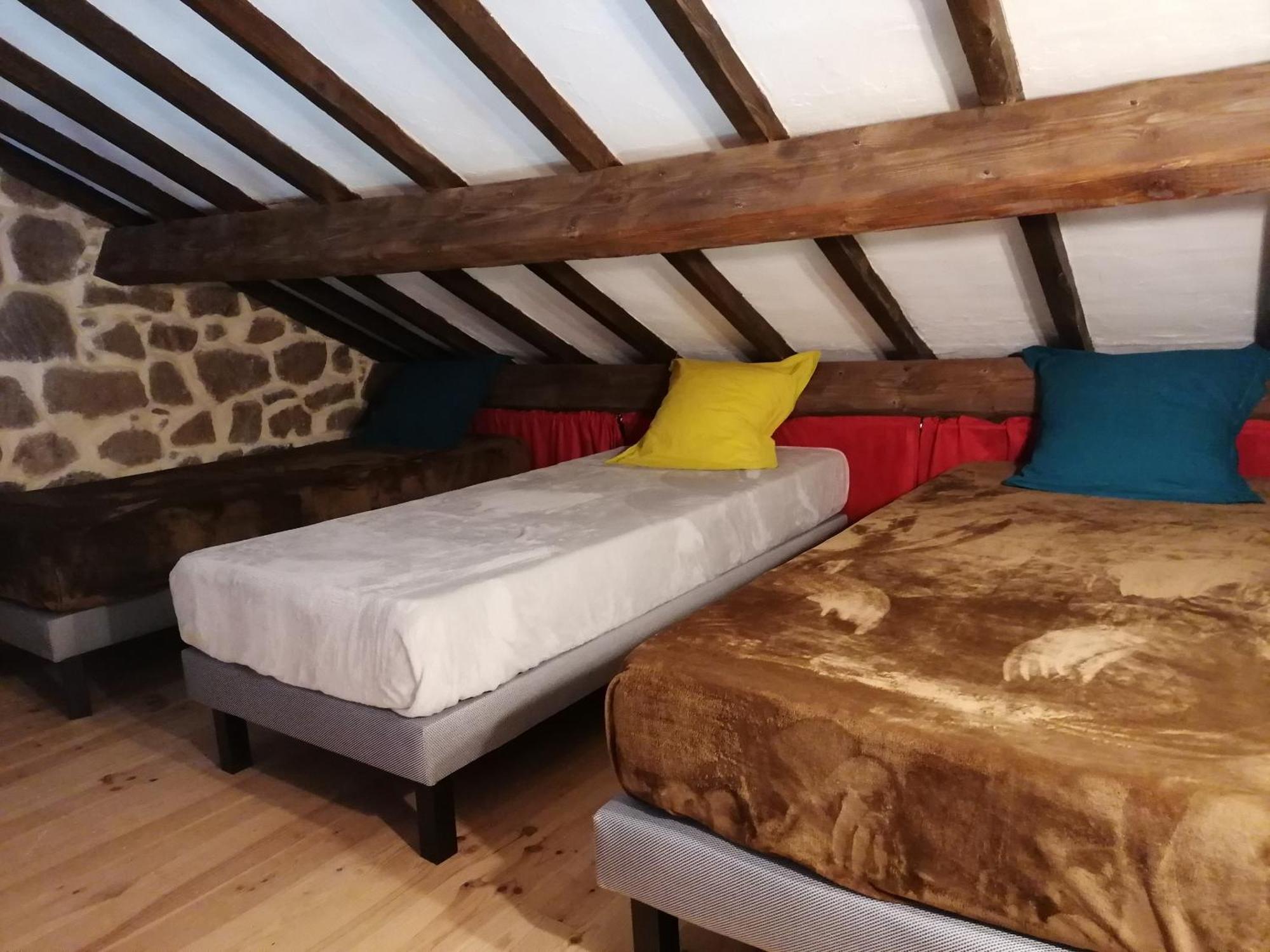 Le Cocon Du Vivarais Rochepaule Room photo